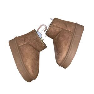 First Steps by Stepping Stones Platform Booties